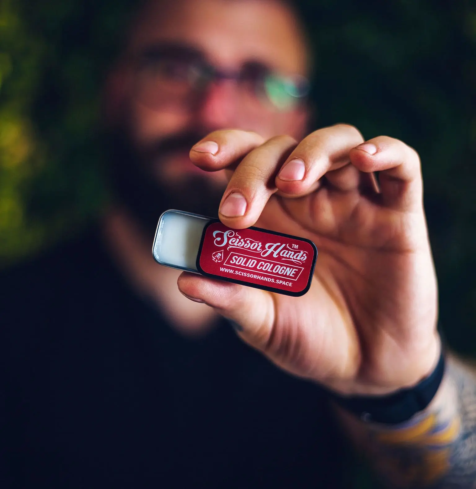 SOLID COLOGNE RED
